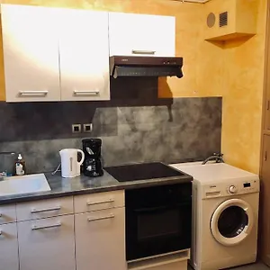 Appartement F3 - Neuf - 4/6 P - Lits King Size - Wifi - Cour, Le Puy-en-Velay